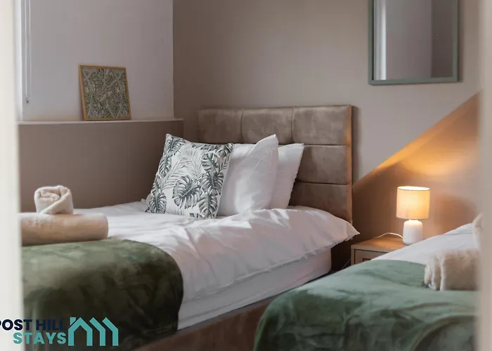 Large 4br - Ideal Long - Parking - Fast Wifi לידס