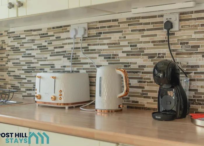 Large 4br - Ideal Long - Parking - Fast Wifi לידס