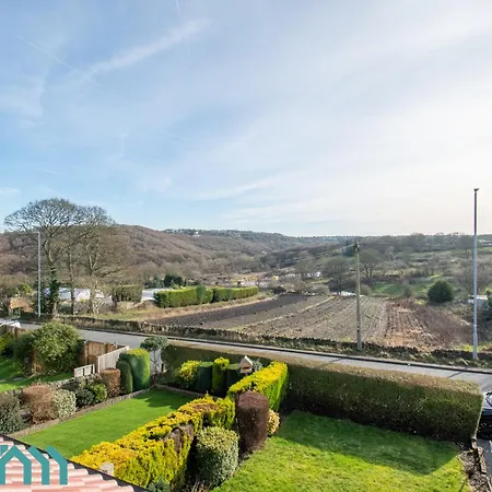 Casa vacanze Large 4br - Ideal Long - Parking - Fast Wifi Leeds (West Yorkshire)