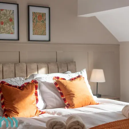 Будинок відпочинку Large 4br - Ideal Long - Parking - Fast Wifi